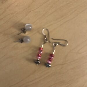 Two pairs bead earrings ❤️